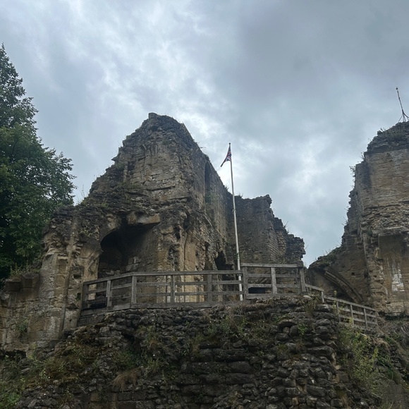 Louis Vuitton Authentic LV Keepall 45 Bandoulière - Picture 8 of 12